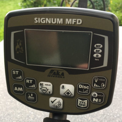 AKA Signum MFD (gebraucht, neuwertig)