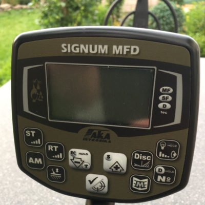 AKA Signum MFD (gebraucht mit Gebrauchsspuren)
